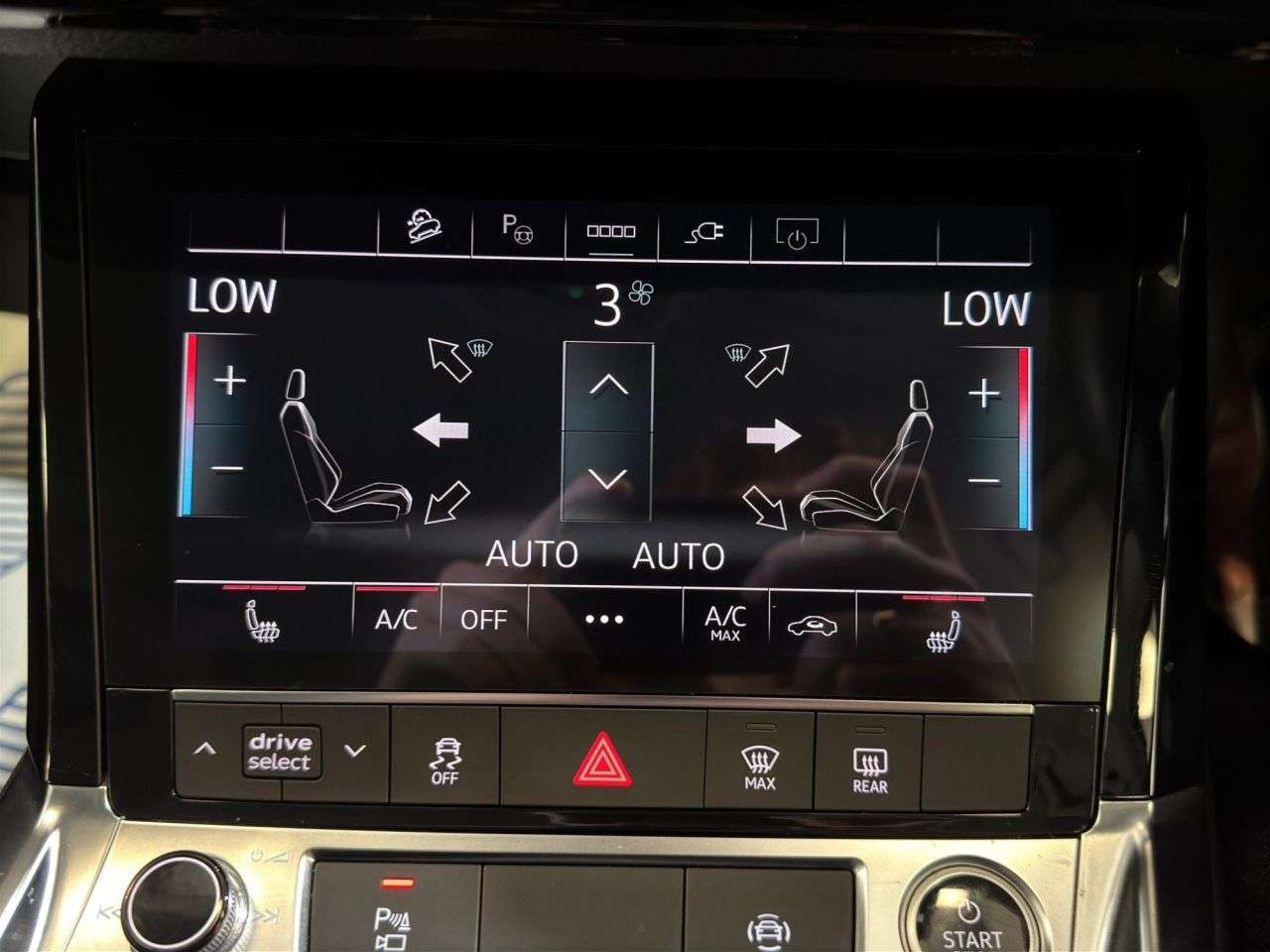 2023 AUDI Q8 E-TRON 2023 AUDI Q8 E-TRON