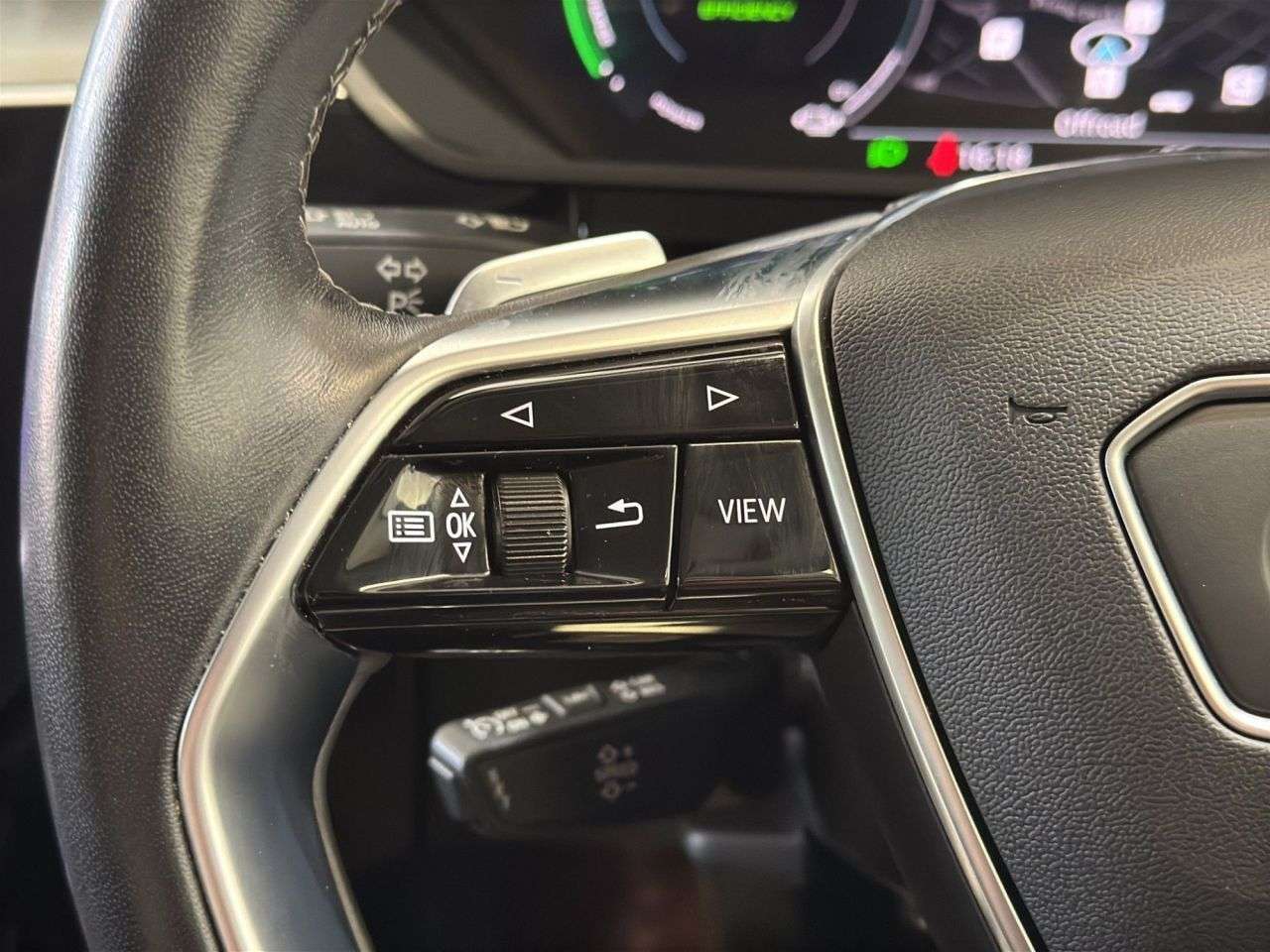 2023 AUDI Q8 E-TRON 2023 AUDI Q8 E-TRON