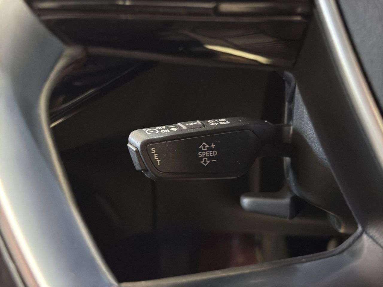 2023 AUDI Q8 E-TRON 2023 AUDI Q8 E-TRON