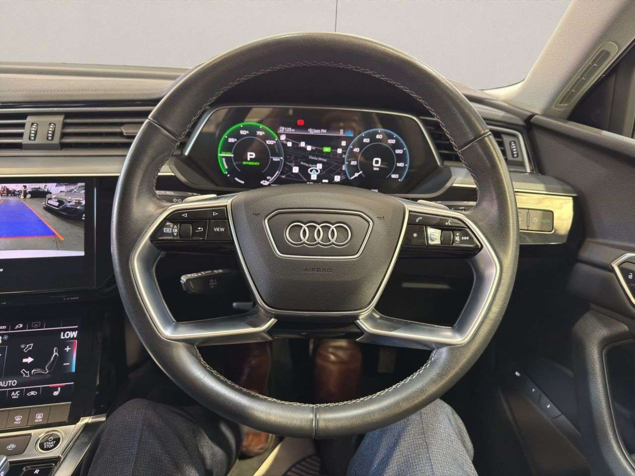 2023 AUDI Q8 E-TRON 2023 AUDI Q8 E-TRON