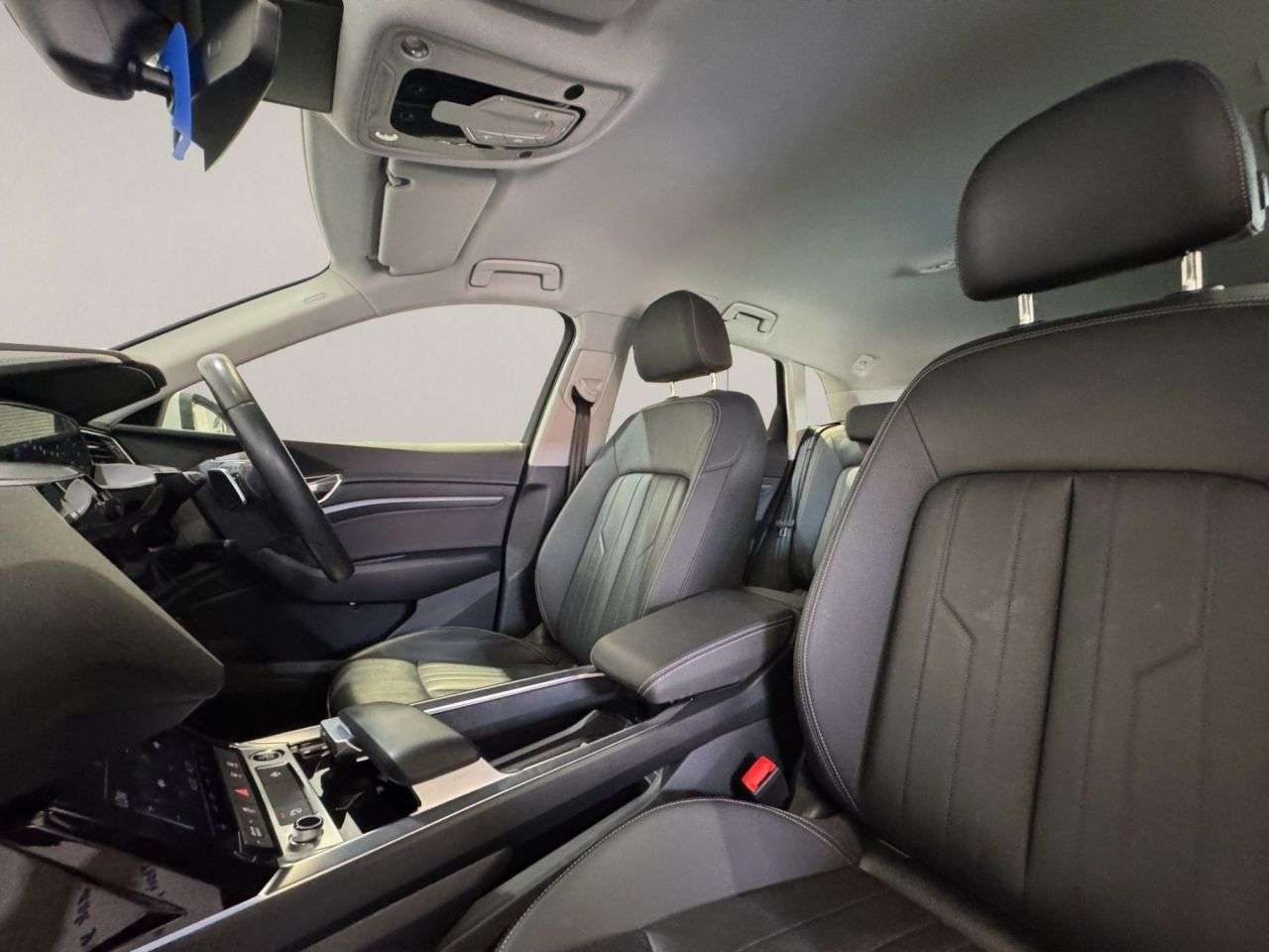 2023 AUDI Q8 E-TRON 2023 AUDI Q8 E-TRON