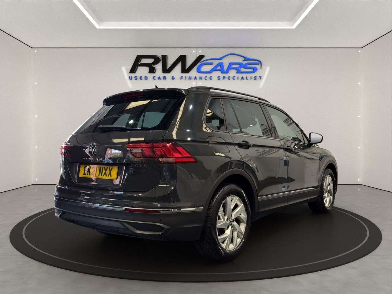 2021 VOLKSWAGEN TIGUAN 2021 VOLKSWAGEN TIGUAN