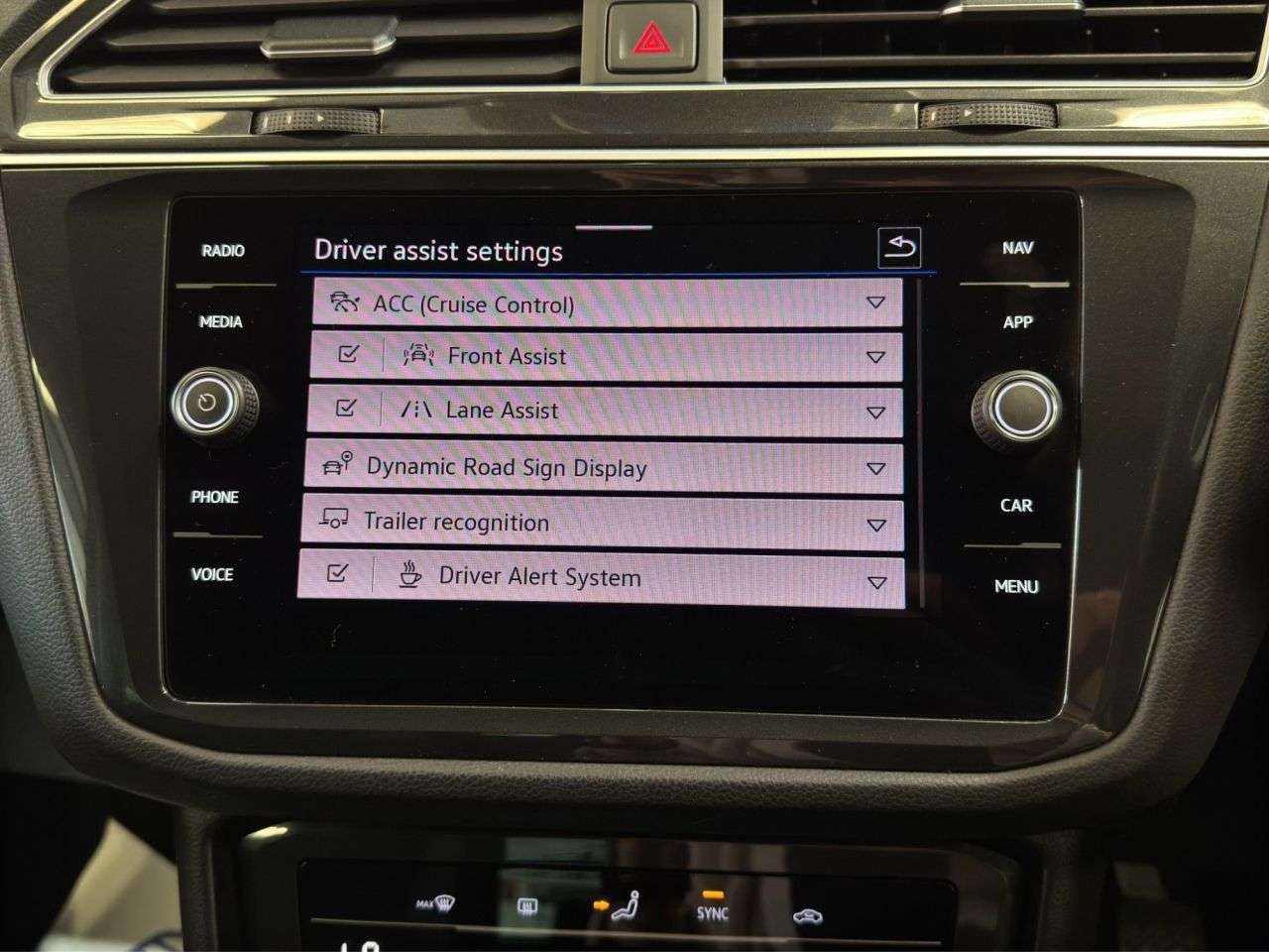 2021 VOLKSWAGEN TIGUAN 2021 VOLKSWAGEN TIGUAN