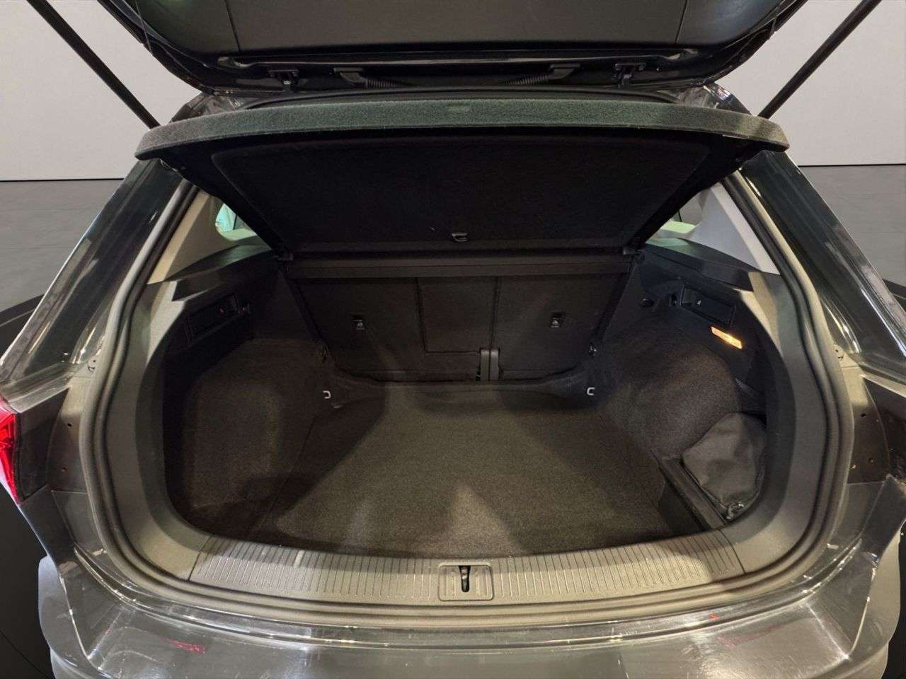 2021 VOLKSWAGEN TIGUAN 2021 VOLKSWAGEN TIGUAN
