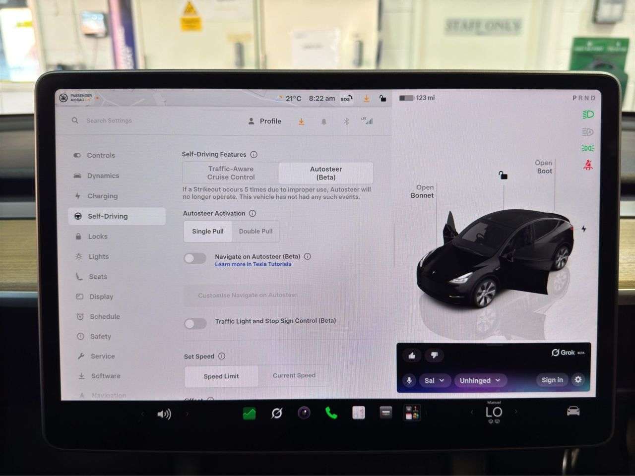 2023 TESLA MODEL Y 2023 TESLA MODEL Y