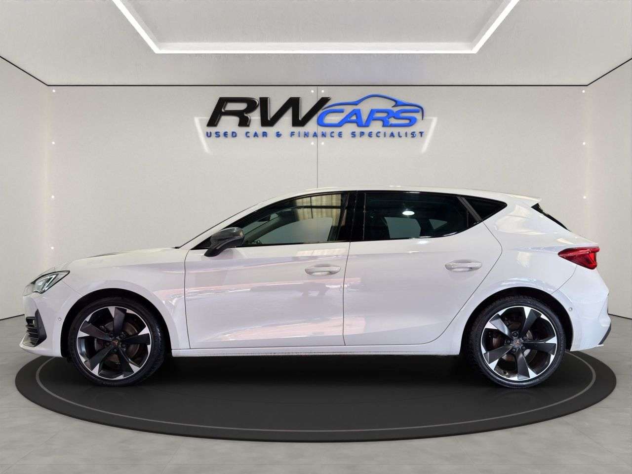 A 2024 CUPRA LEON 1.5 TSI V1 Hatchback 5dr Petrol Manual Euro 6 (s/s) (150 ps) A 2024 CUPRA LEON 1.5 TSI V1 Hatchback 5dr Petrol Manual Euro 6 (s/s) (150 ps)