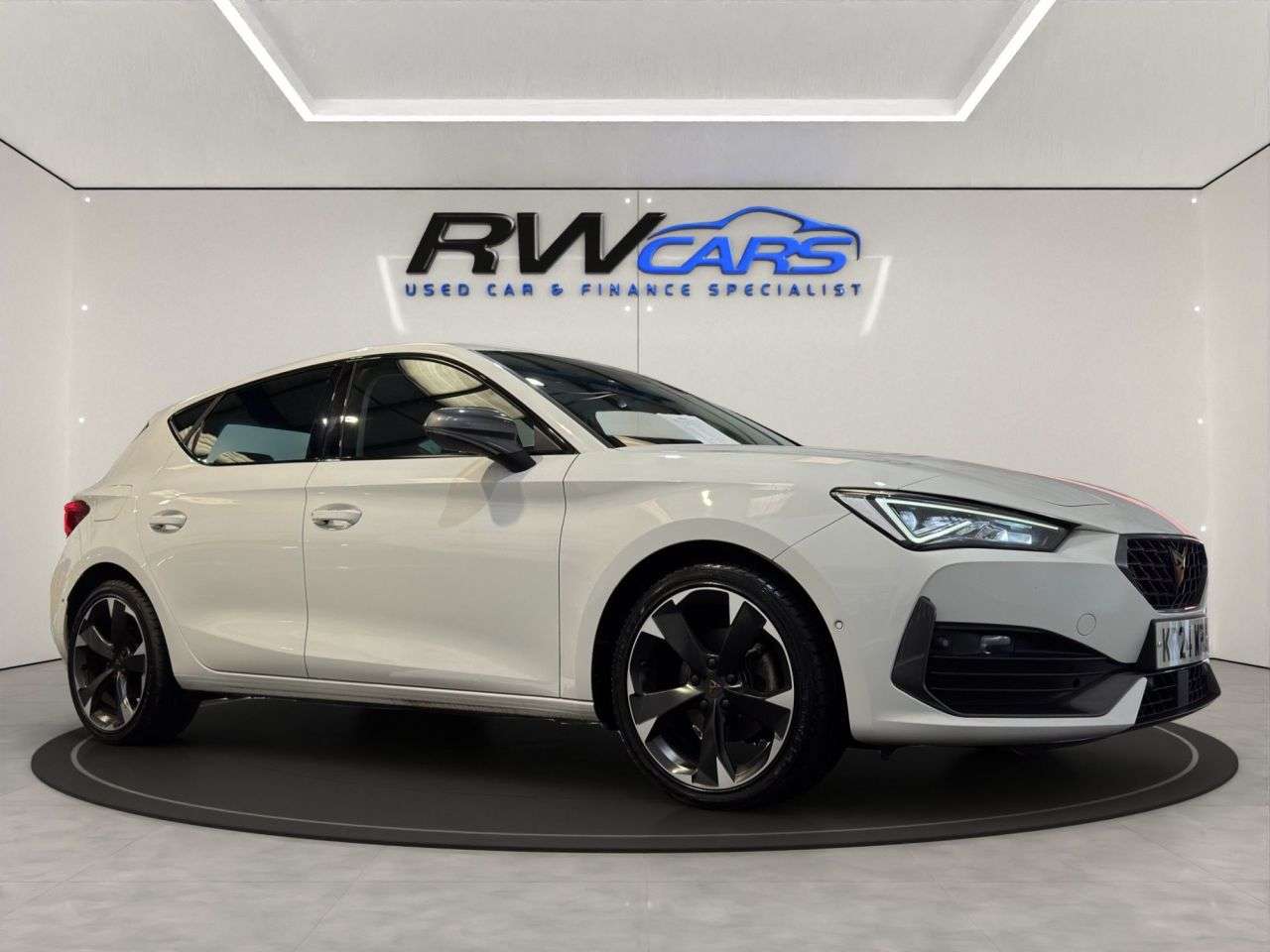 2024 CUPRA LEON 2024 CUPRA LEON