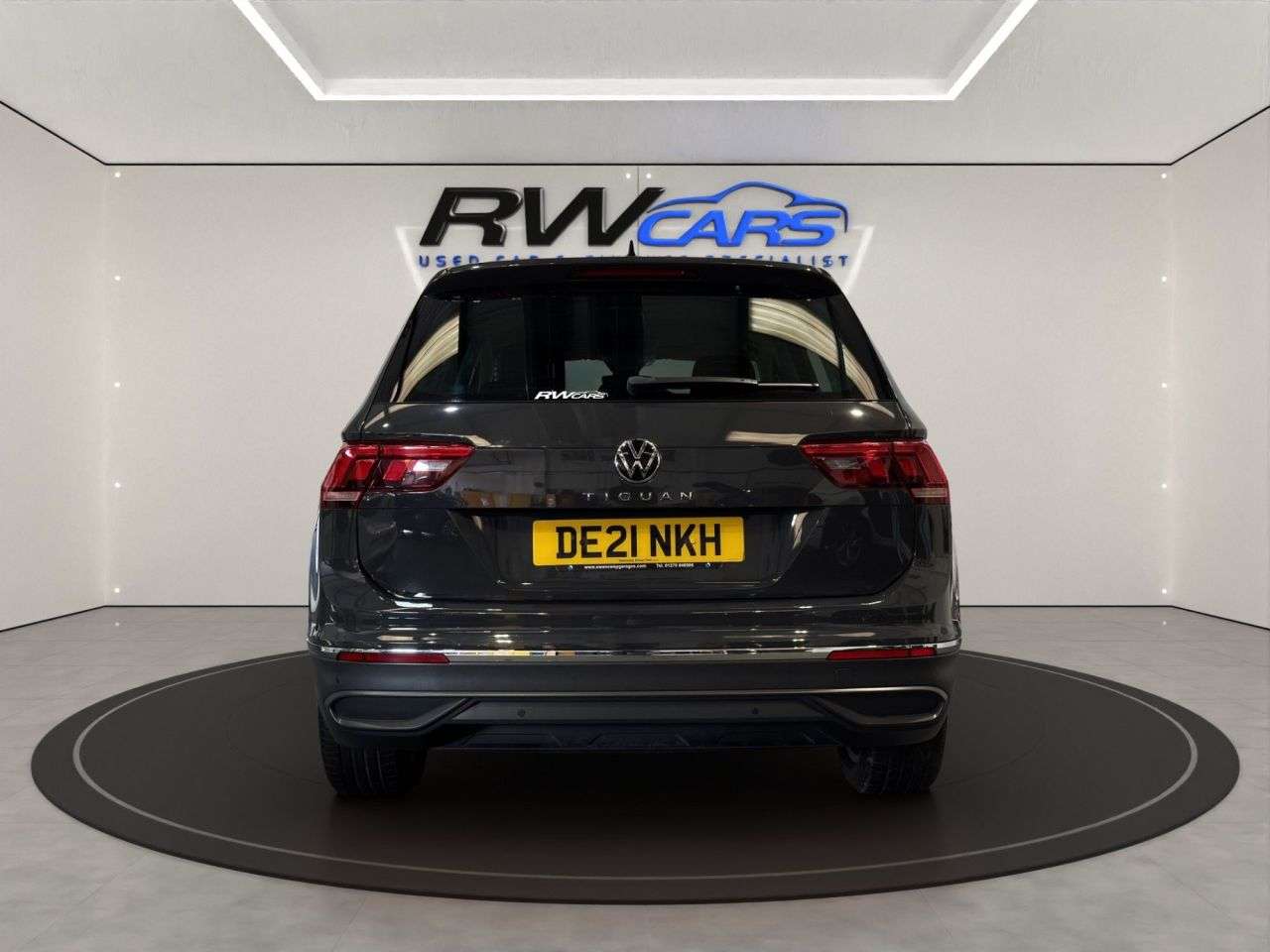 2021 VOLKSWAGEN TIGUAN 2021 VOLKSWAGEN TIGUAN