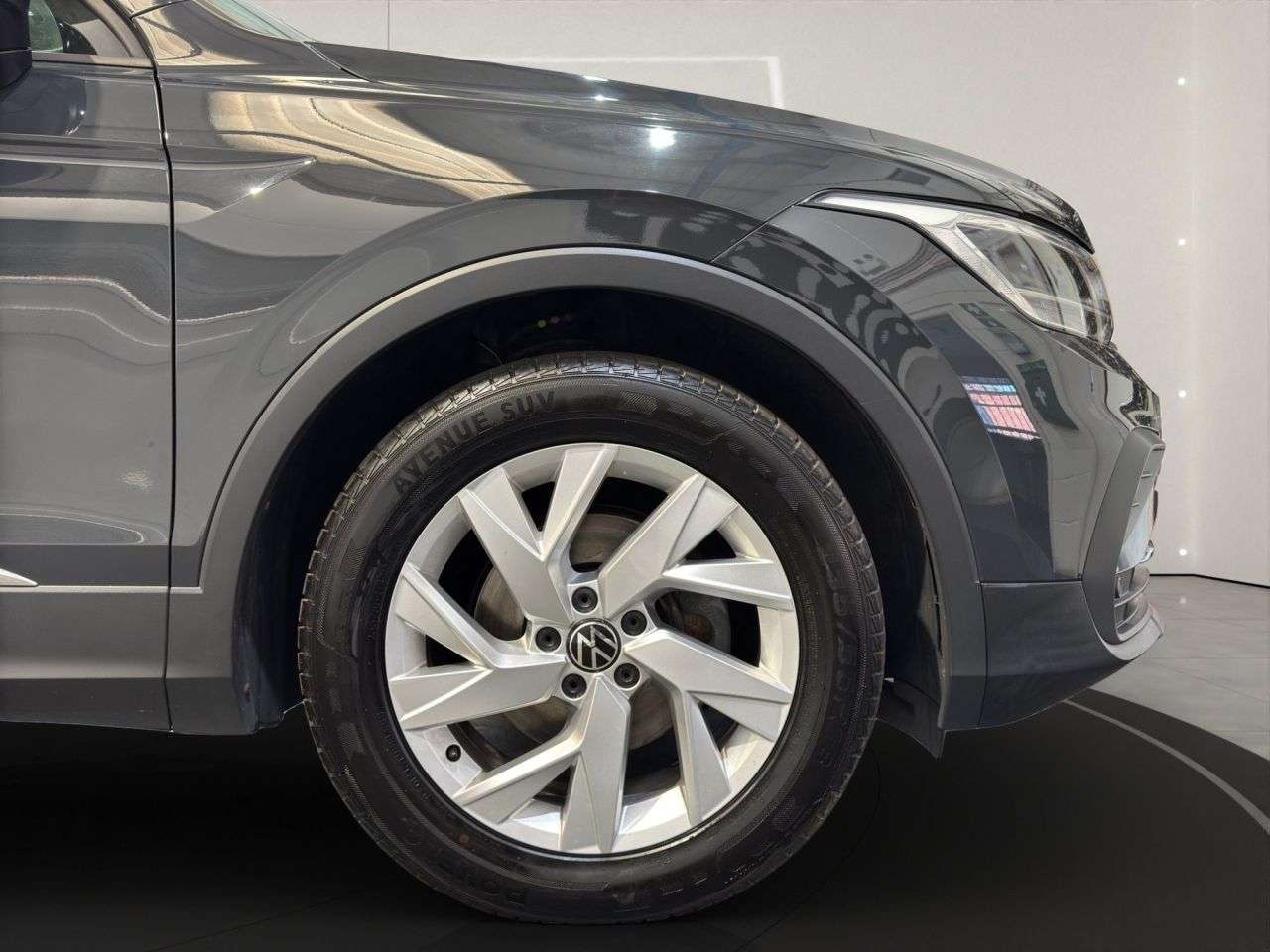 2021 VOLKSWAGEN TIGUAN 2021 VOLKSWAGEN TIGUAN