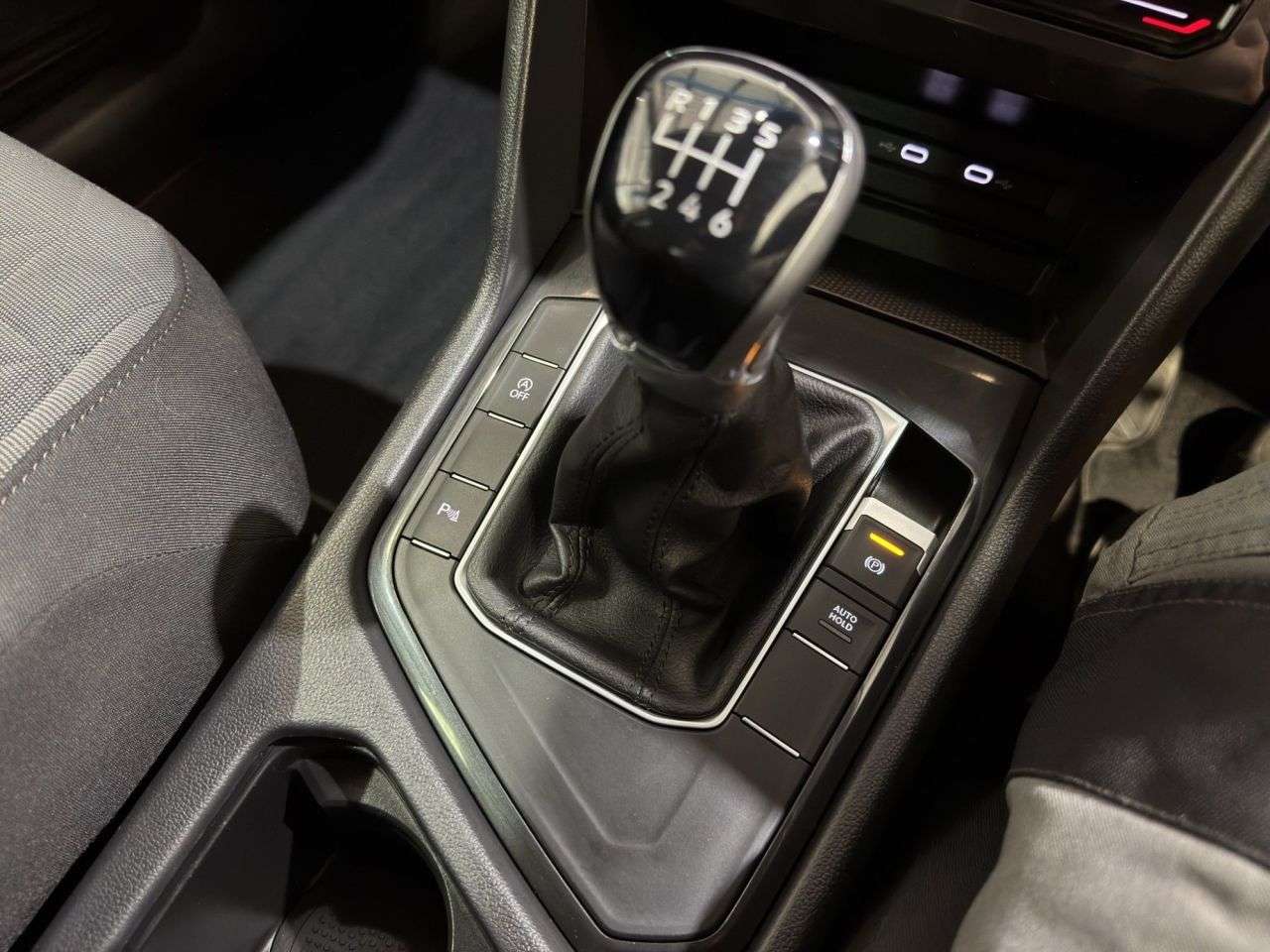 2021 VOLKSWAGEN TIGUAN 2021 VOLKSWAGEN TIGUAN