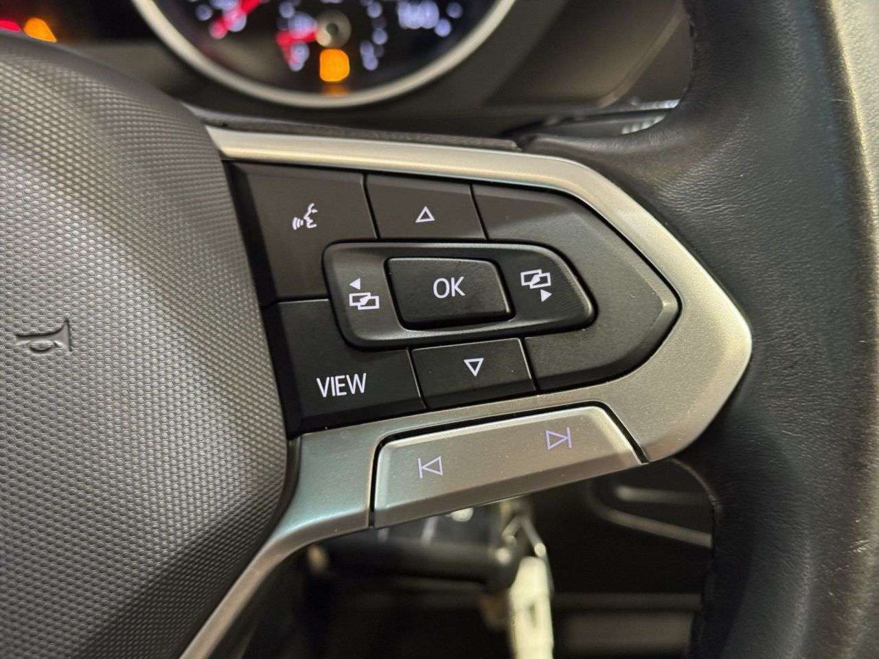 2021 VOLKSWAGEN TIGUAN 2021 VOLKSWAGEN TIGUAN