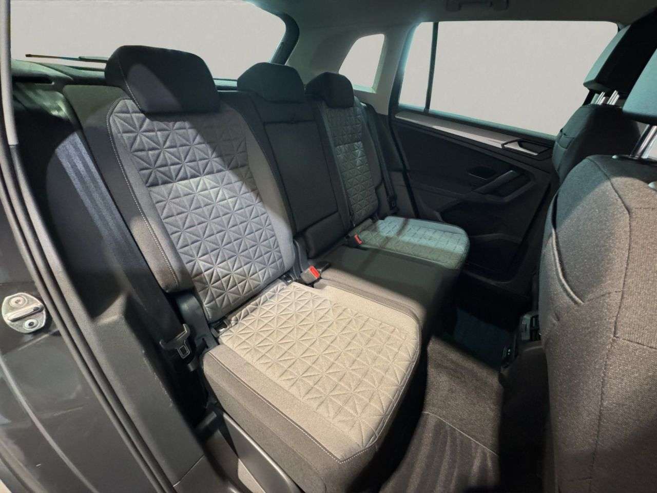 2021 VOLKSWAGEN TIGUAN 2021 VOLKSWAGEN TIGUAN