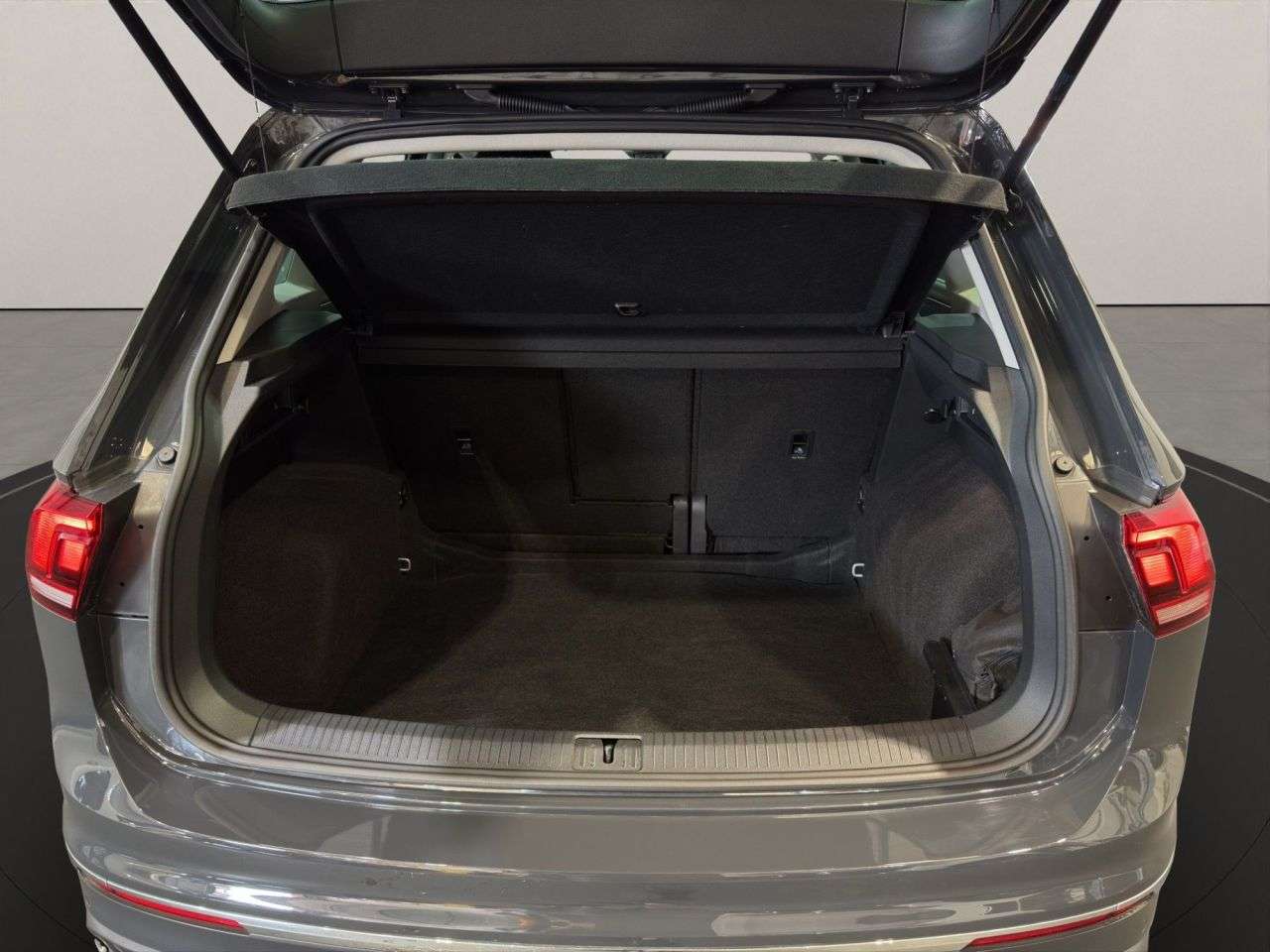 2021 VOLKSWAGEN TIGUAN 2021 VOLKSWAGEN TIGUAN