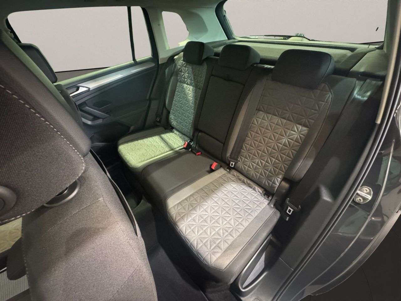 2021 VOLKSWAGEN TIGUAN 2021 VOLKSWAGEN TIGUAN