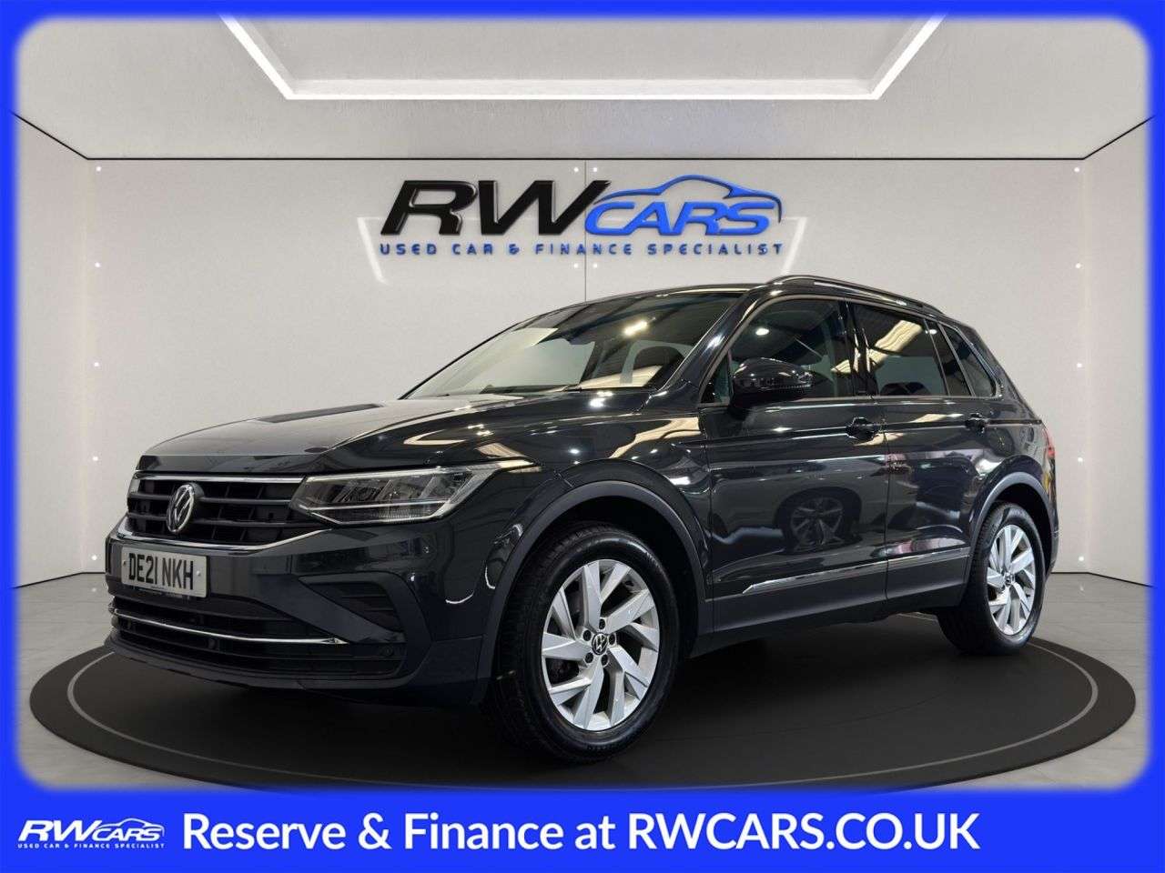 A 2021 VOLKSWAGEN TIGUAN 1.5 TSI Life SUV 5dr Petrol Manual Euro 6 (s/s) (150 ps) A 2021 VOLKSWAGEN TIGUAN 1.5 TSI Life SUV 5dr Petrol Manual Euro 6 (s/s) (150 ps)