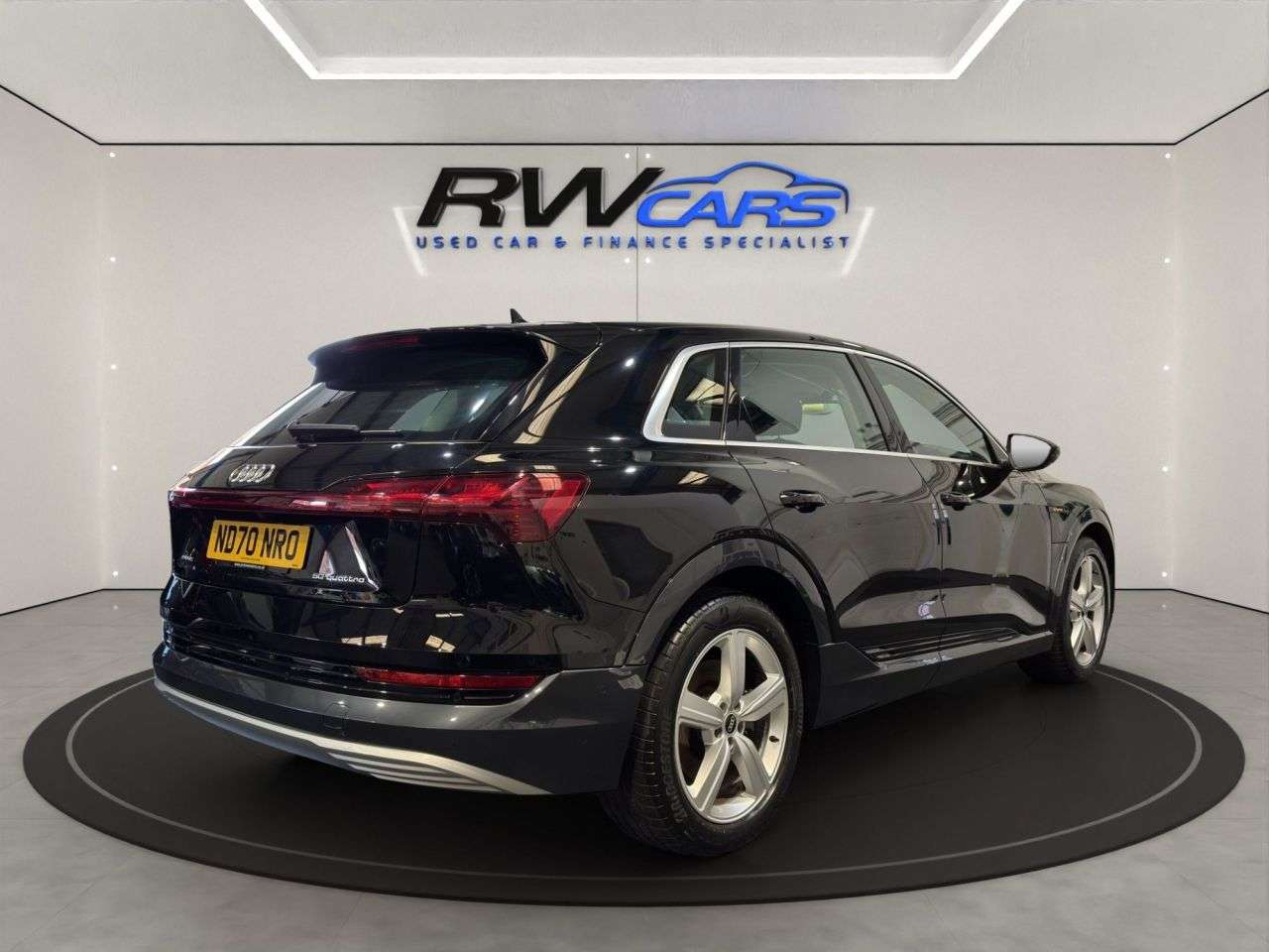 2020 AUDI E-TRON 2020 AUDI E-TRON