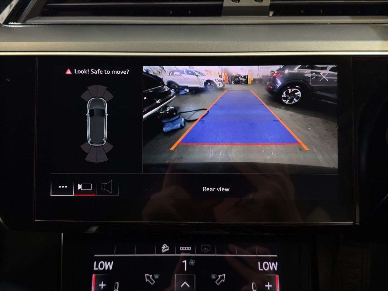 2020 AUDI E-TRON 2020 AUDI E-TRON