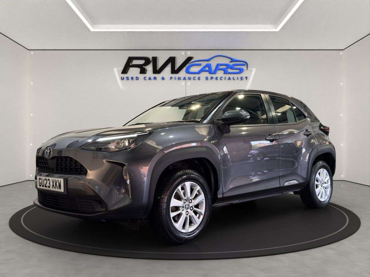 A 2023 TOYOTA YARIS CROSS 1.5 VVT-h Icon SUV 5dr Petrol Hybrid E-CVT Euro 6 (s/s) (116 ps) A 2023 TOYOTA YARIS CROSS 1.5 VVT-h Icon SUV 5dr Petrol Hybrid E-CVT Euro 6 (s/s) (116 ps)