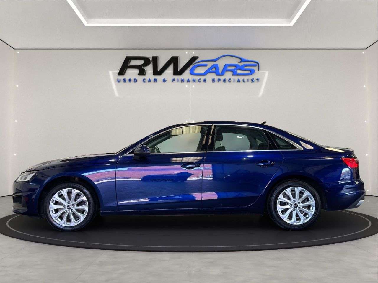 A 2022 AUDI A4 2.0 TFSI 35 Technik Saloon 4dr Petrol S Tronic Euro 6 (s/s) (150 ps) A 2022 AUDI A4 2.0 TFSI 35 Technik Saloon 4dr Petrol S Tronic Euro 6 (s/s) (150 ps)