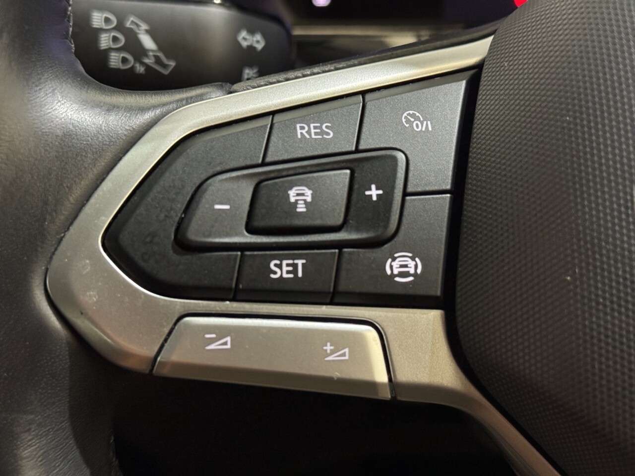 2023 VOLKSWAGEN T-CROSS 2023 VOLKSWAGEN T-CROSS