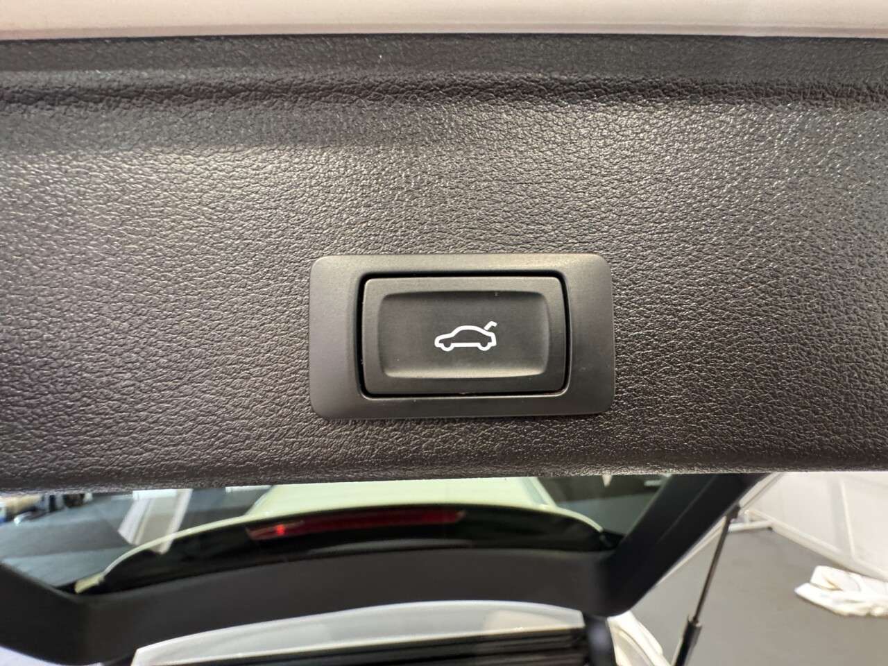 2023 AUDI A4 AVANT 2023 AUDI A4 AVANT