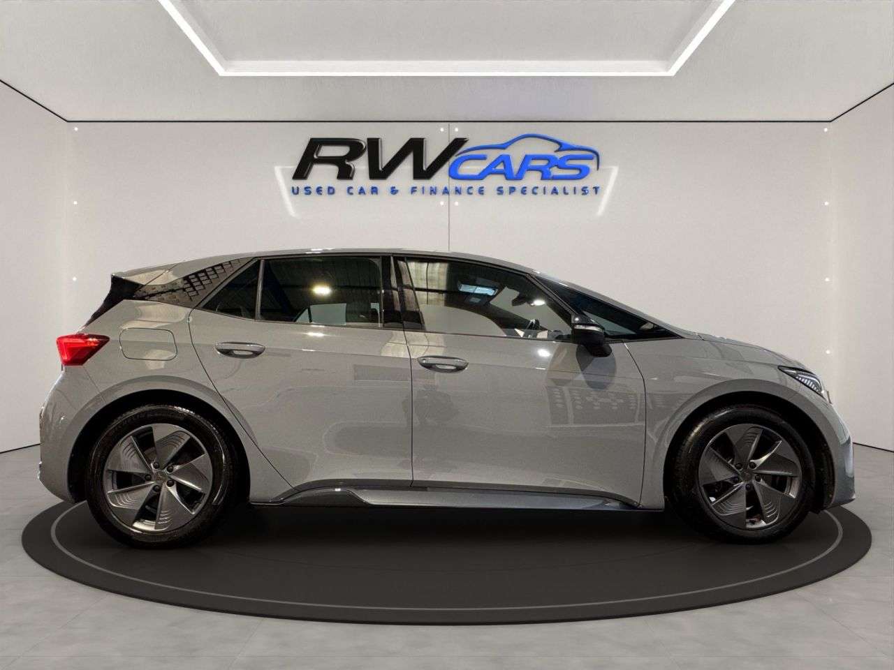 2023 CUPRA BORN 2023 CUPRA BORN