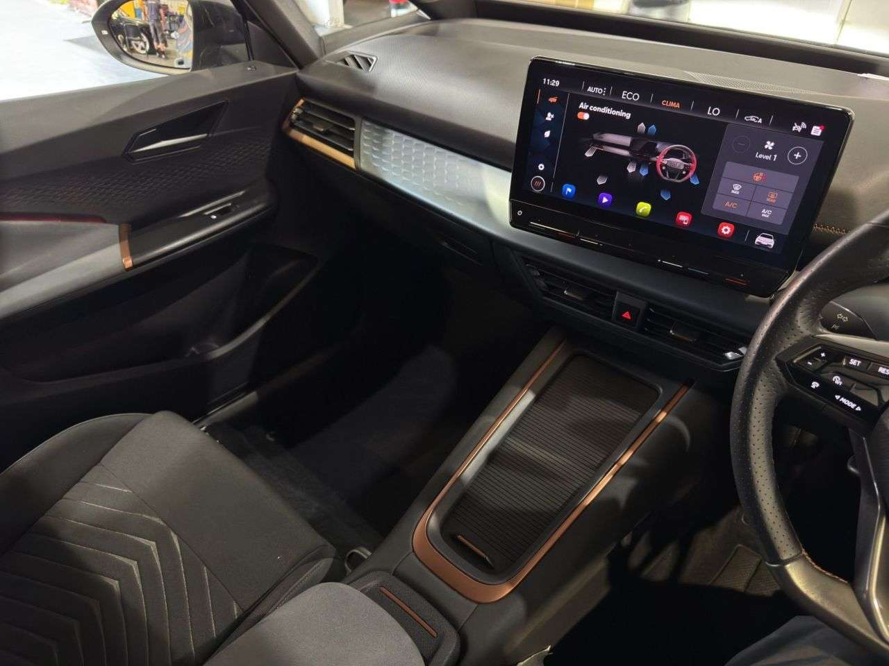 2023 CUPRA BORN 2023 CUPRA BORN