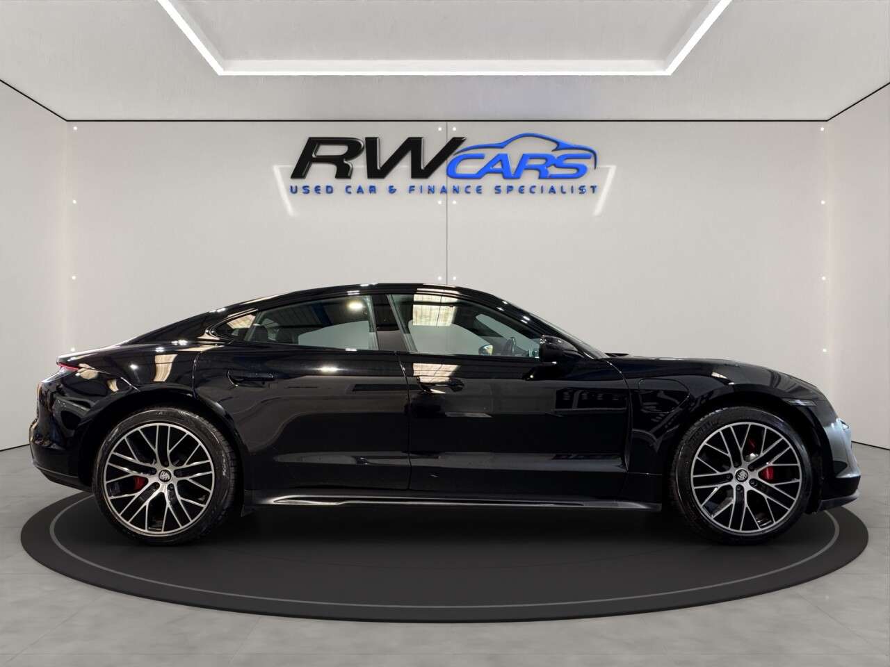 2021 PORSCHE TAYCAN 2021 PORSCHE TAYCAN