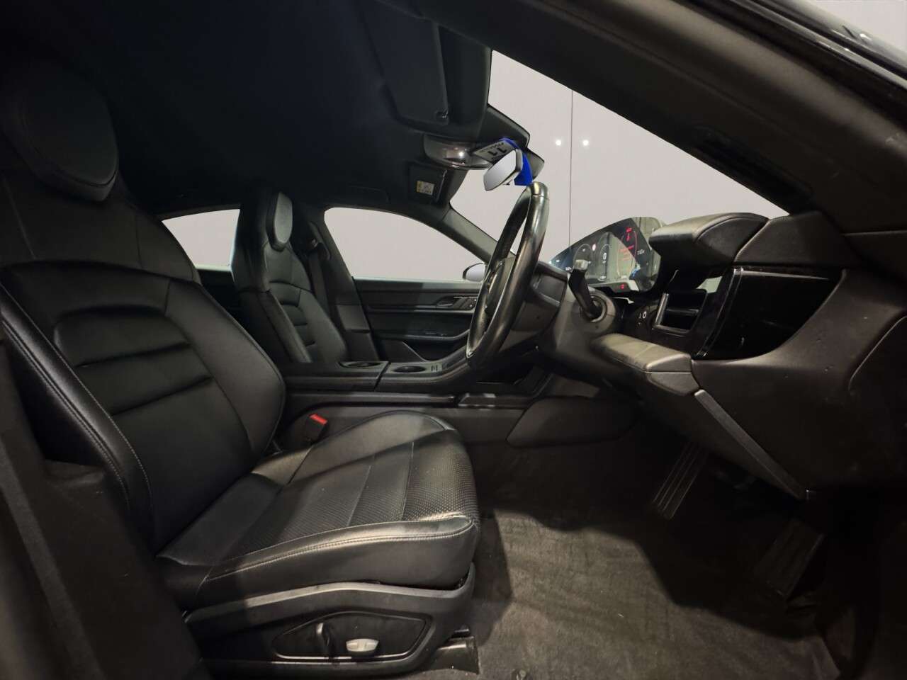 2021 PORSCHE TAYCAN 2021 PORSCHE TAYCAN