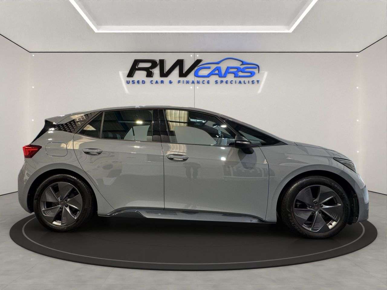 2023 CUPRA BORN 2023 CUPRA BORN