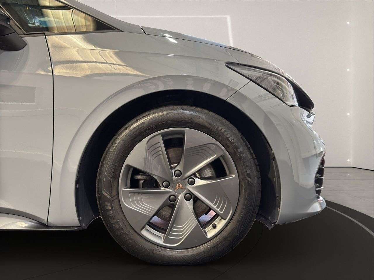 2023 CUPRA BORN 2023 CUPRA BORN