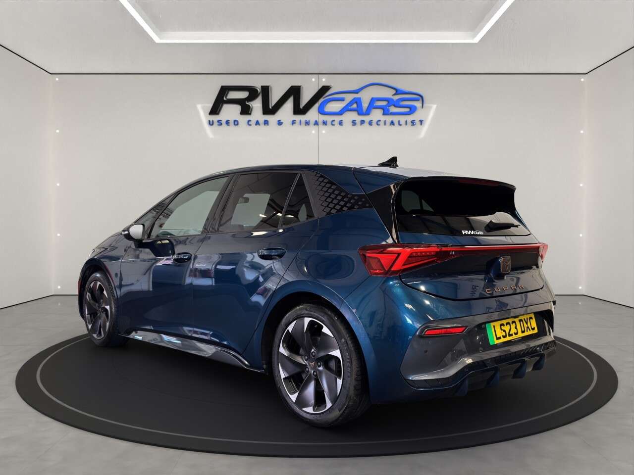 A 2023 CUPRA BORN 58kWh V2 Hatchback 5dr Electric Auto (204 ps) A 2023 CUPRA BORN 58kWh V2 Hatchback 5dr Electric Auto (204 ps)