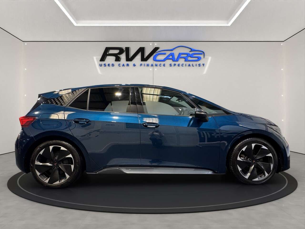 2023 CUPRA BORN 2023 CUPRA BORN