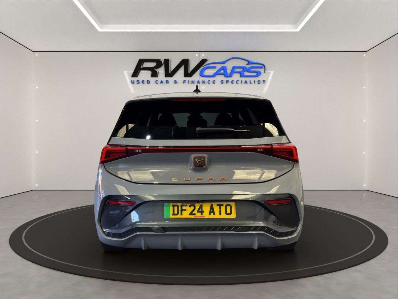 2024 CUPRA BORN 2024 CUPRA BORN