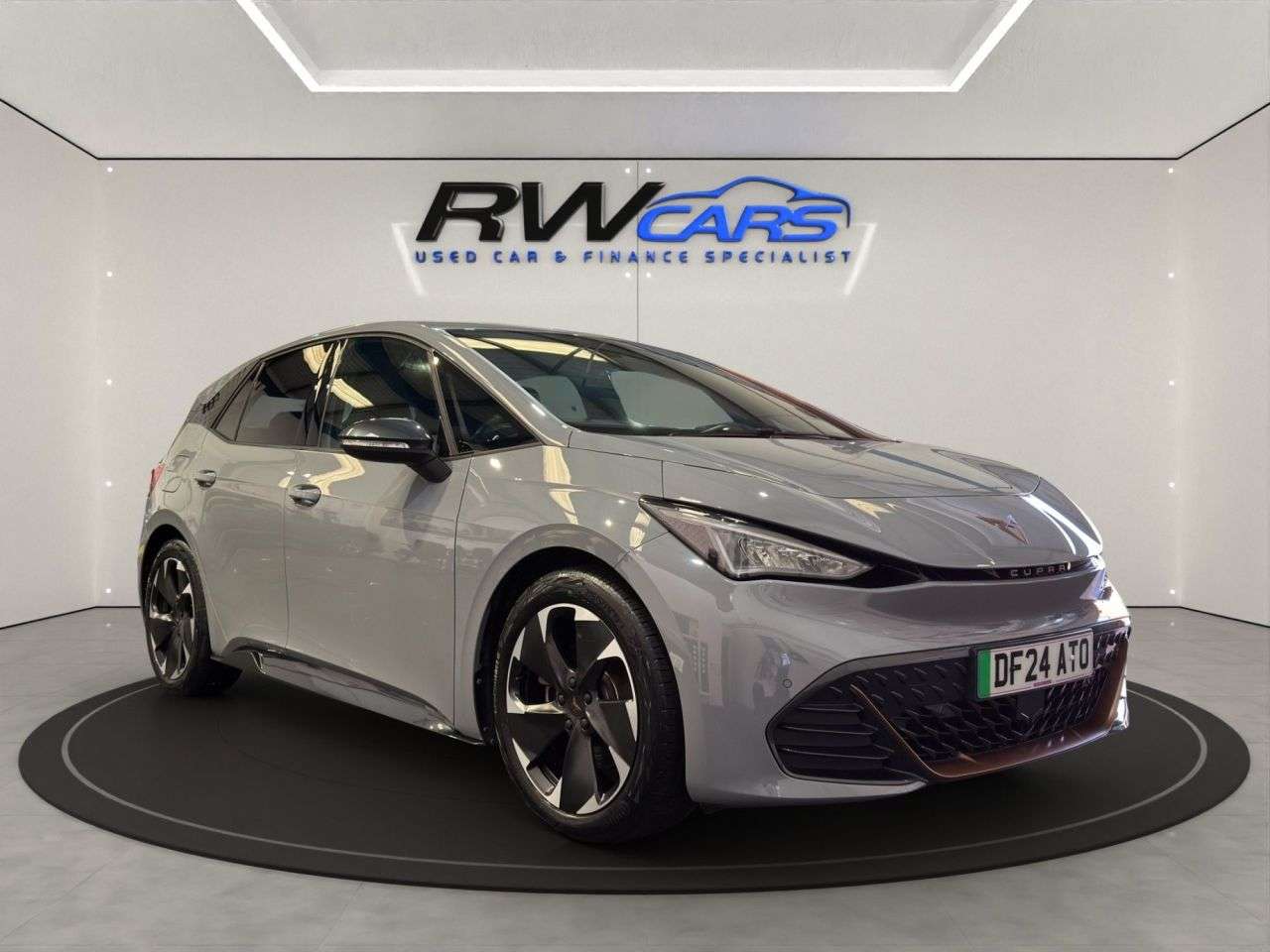 2024 CUPRA BORN 2024 CUPRA BORN