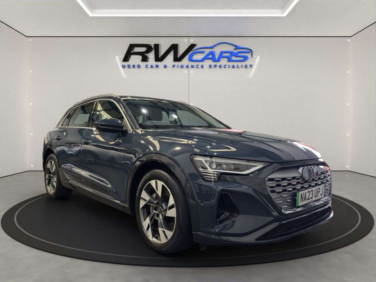 2023 AUDI Q8 E-TRON 2023 AUDI Q8 E-TRON