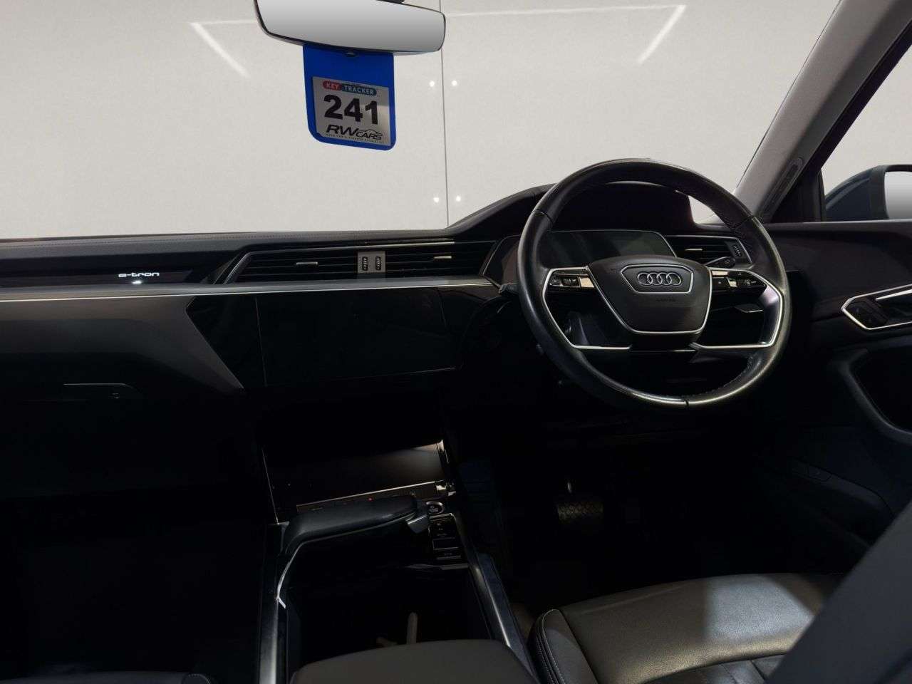 2023 AUDI Q8 E-TRON 2023 AUDI Q8 E-TRON