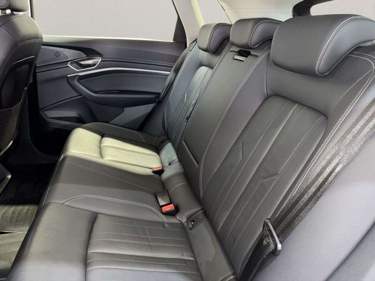 2023 AUDI Q8 E-TRON 2023 AUDI Q8 E-TRON