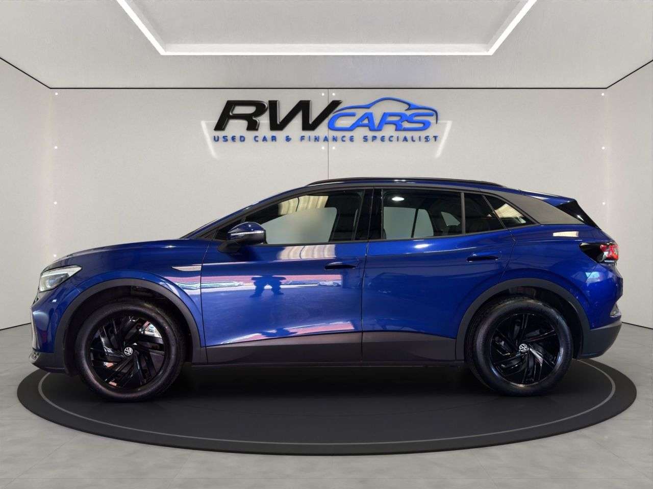 A 2023 VOLKSWAGEN ID.4 Pure 52kWh Life SUV 5dr Electric Auto (148 ps) A 2023 VOLKSWAGEN ID.4 Pure 52kWh Life SUV 5dr Electric Auto (148 ps)