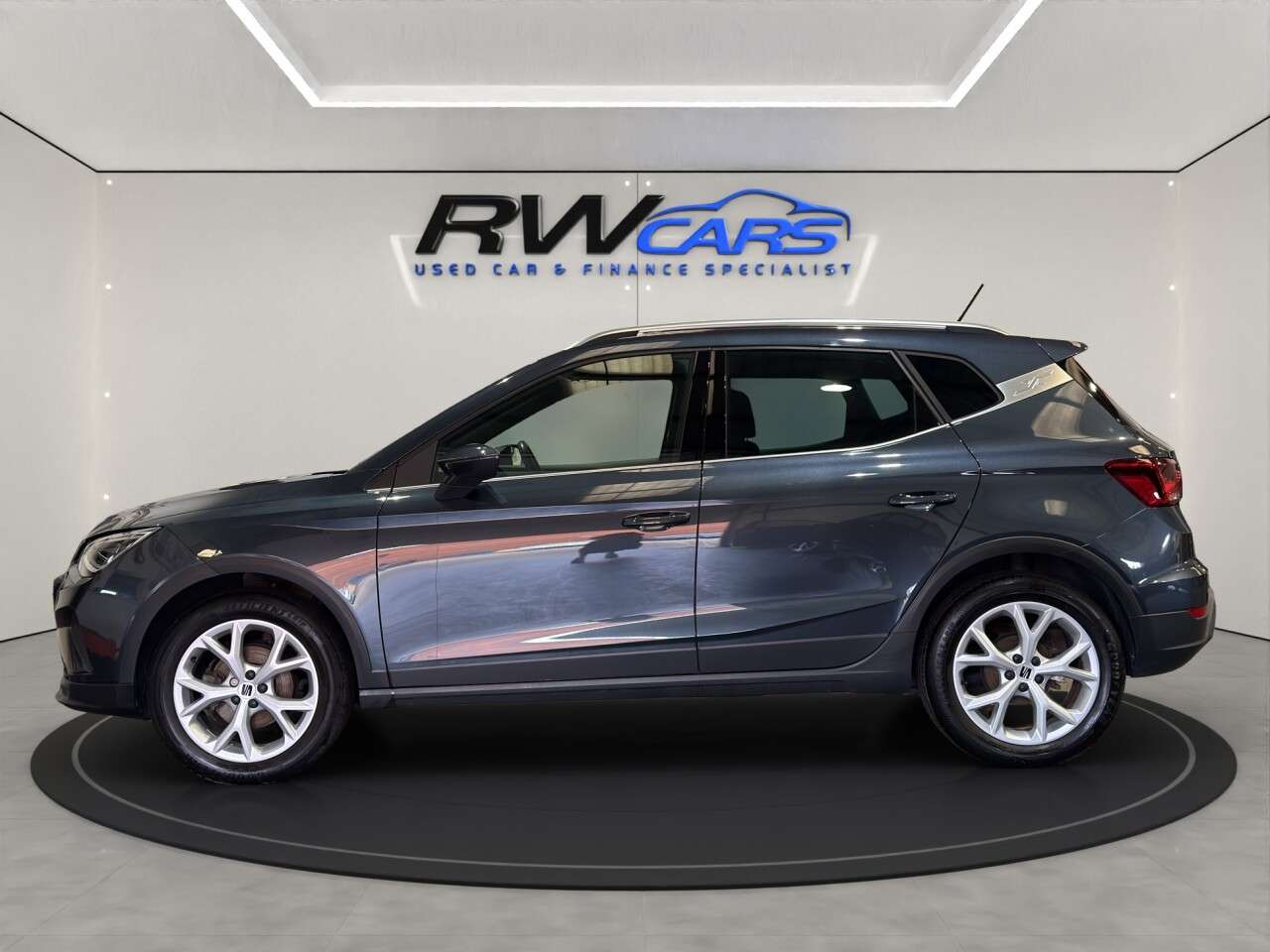 A 2024 SEAT ARONA 1.0 TSI FR SUV 5dr Petrol Manual Euro 6 (s/s) (110 ps) A 2024 SEAT ARONA 1.0 TSI FR SUV 5dr Petrol Manual Euro 6 (s/s) (110 ps)