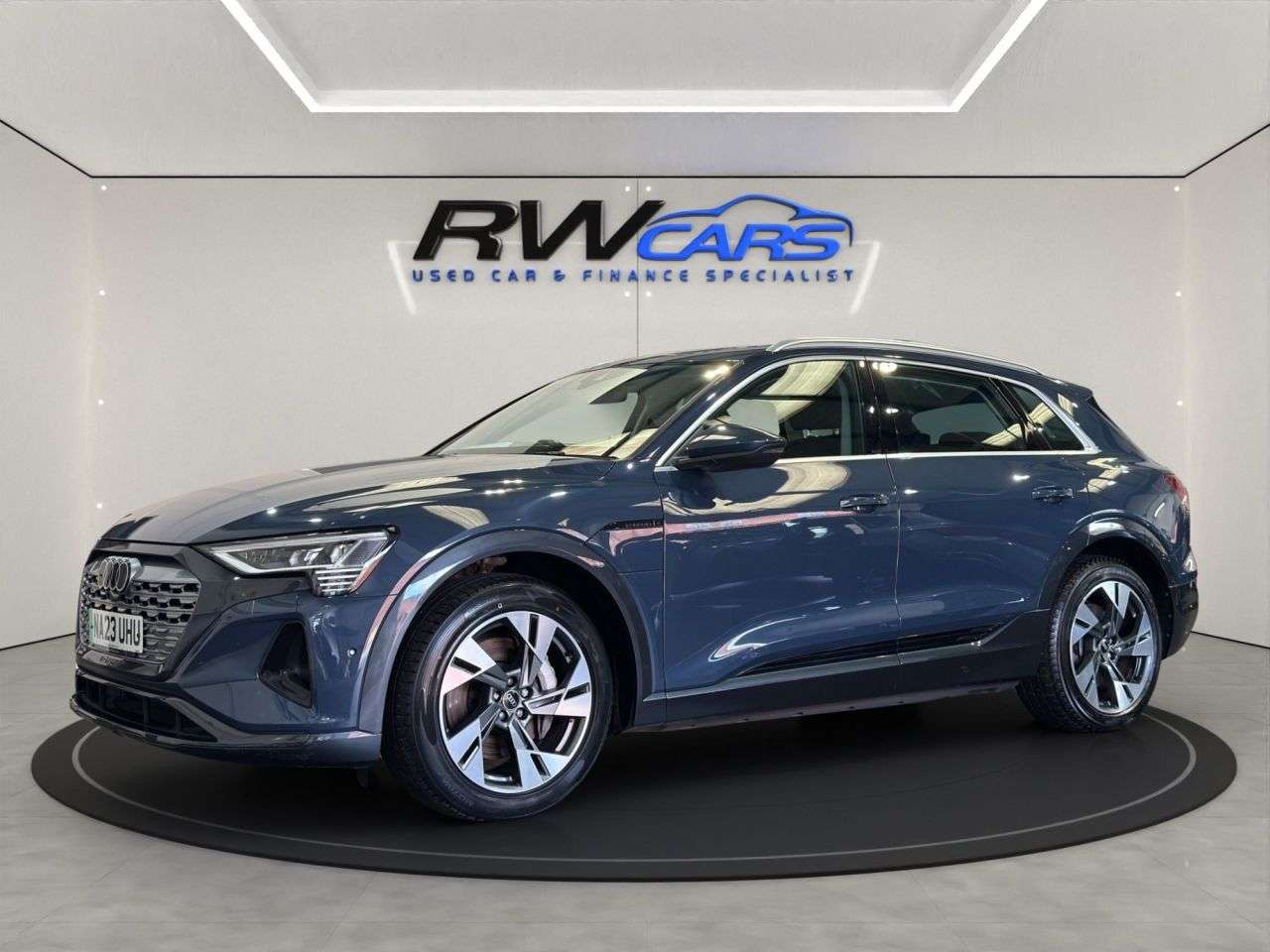 A 2023 AUDI Q8 E-TRON 50 Sport SUV 5dr Electric Auto quattro 95kWh (11kW Charger) (340 ps) A 2023 AUDI Q8 E-TRON 50 Sport SUV 5dr Electric Auto quattro 95kWh (11kW Charger) (340 ps)