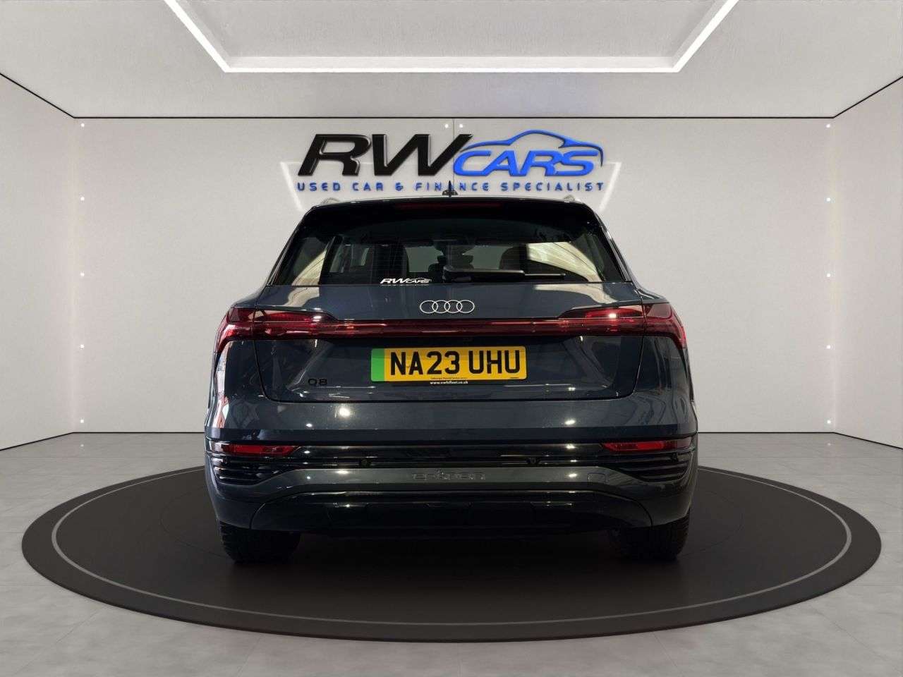 2023 AUDI Q8 E-TRON 2023 AUDI Q8 E-TRON