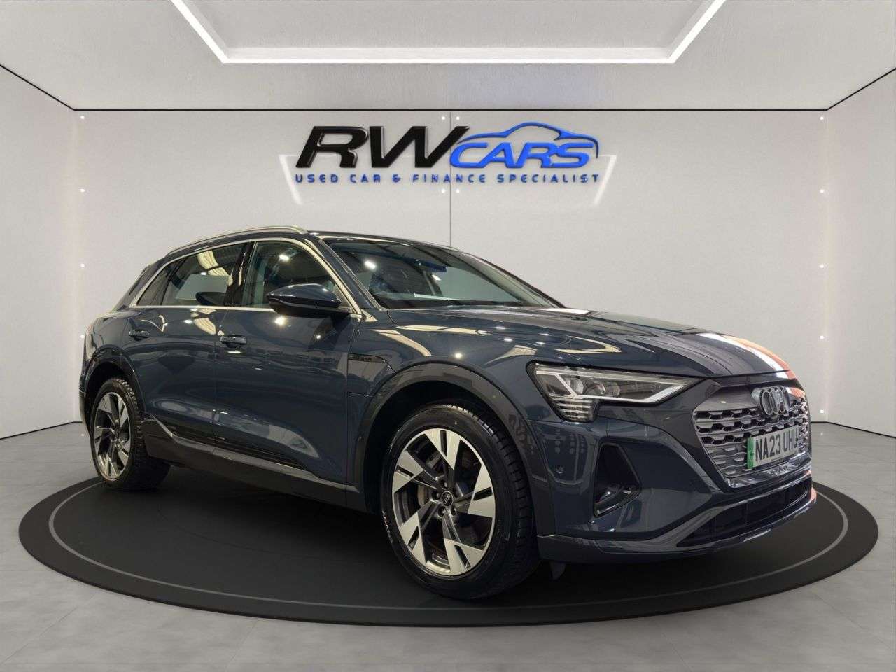 2023 AUDI Q8 E-TRON 2023 AUDI Q8 E-TRON