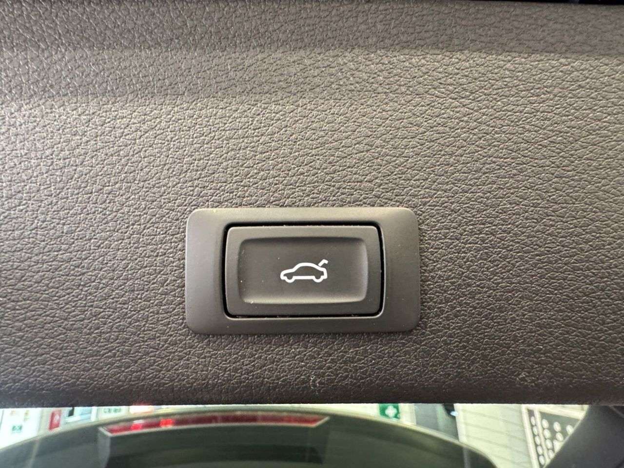 2023 AUDI Q8 E-TRON 2023 AUDI Q8 E-TRON