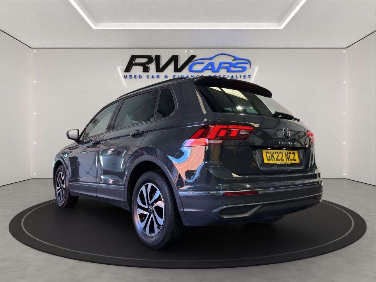 A 2022 VOLKSWAGEN TIGUAN 1.5 TSI Active SUV 5dr Petrol Manual Euro 6 (s/s) (150 ps) A 2022 VOLKSWAGEN TIGUAN 1.5 TSI Active SUV 5dr Petrol Manual Euro 6 (s/s) (150 ps)