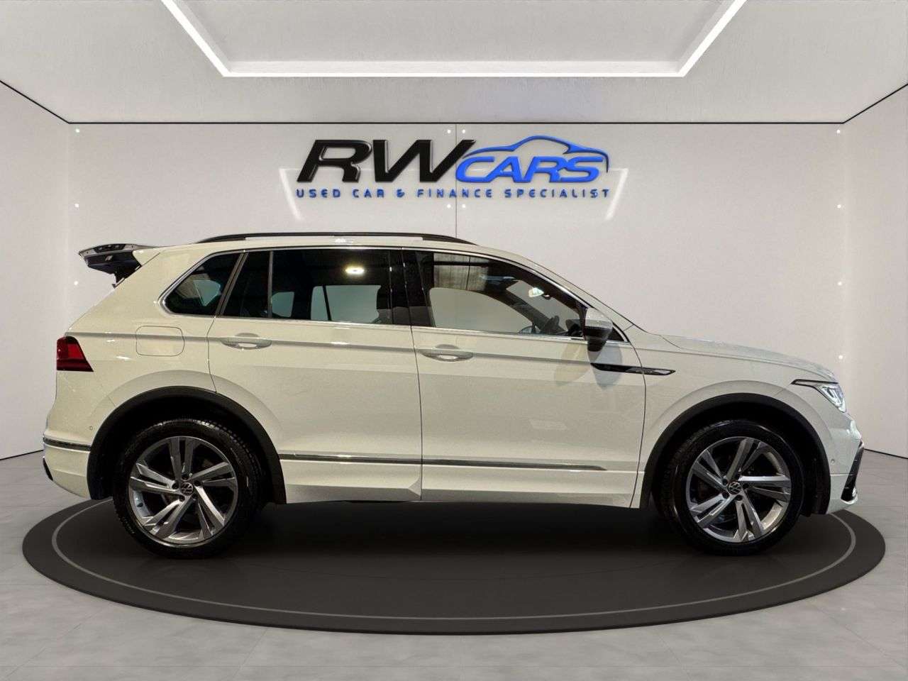 2023 VOLKSWAGEN TIGUAN 2023 VOLKSWAGEN TIGUAN