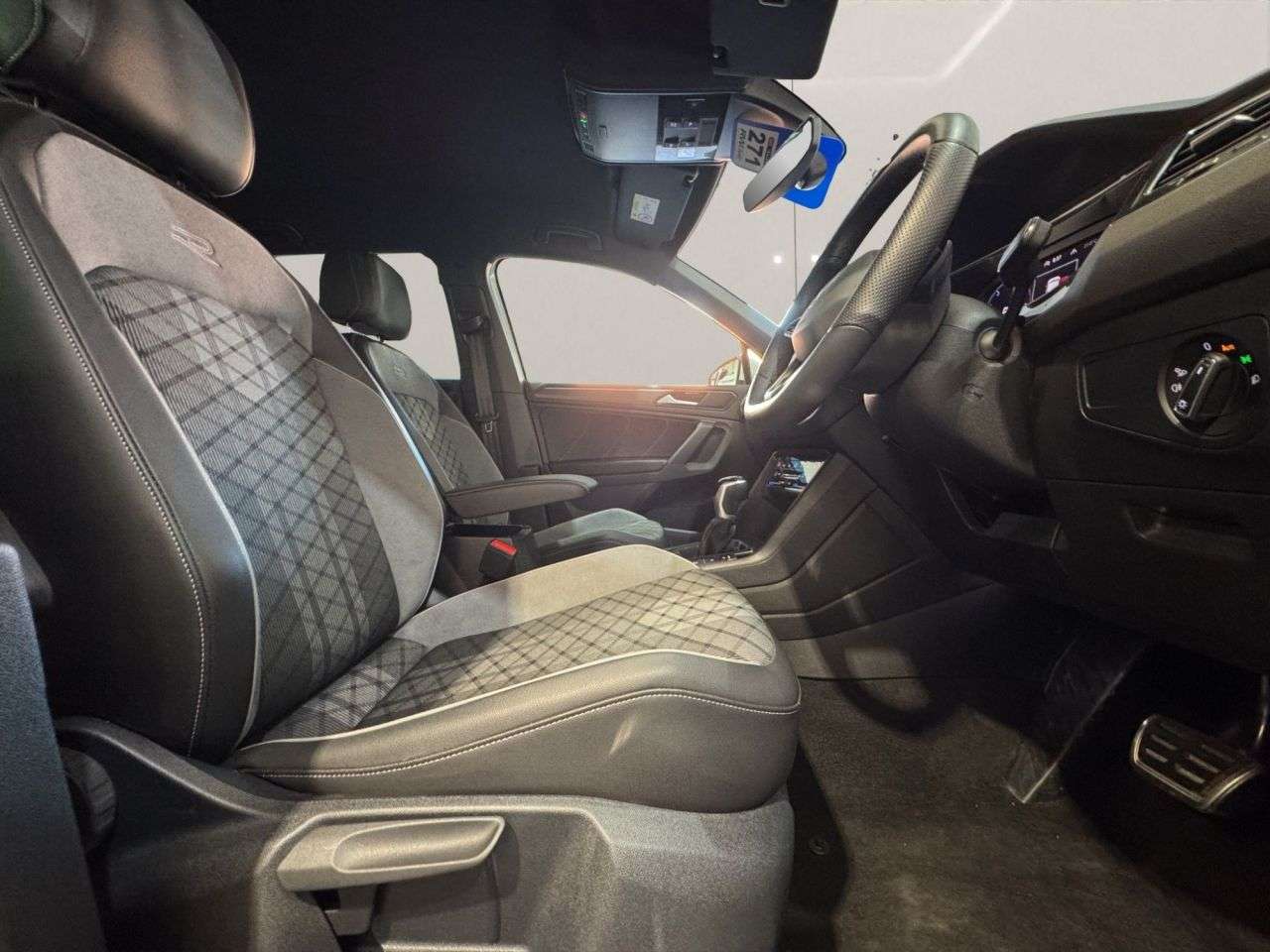 2023 VOLKSWAGEN TIGUAN 2023 VOLKSWAGEN TIGUAN