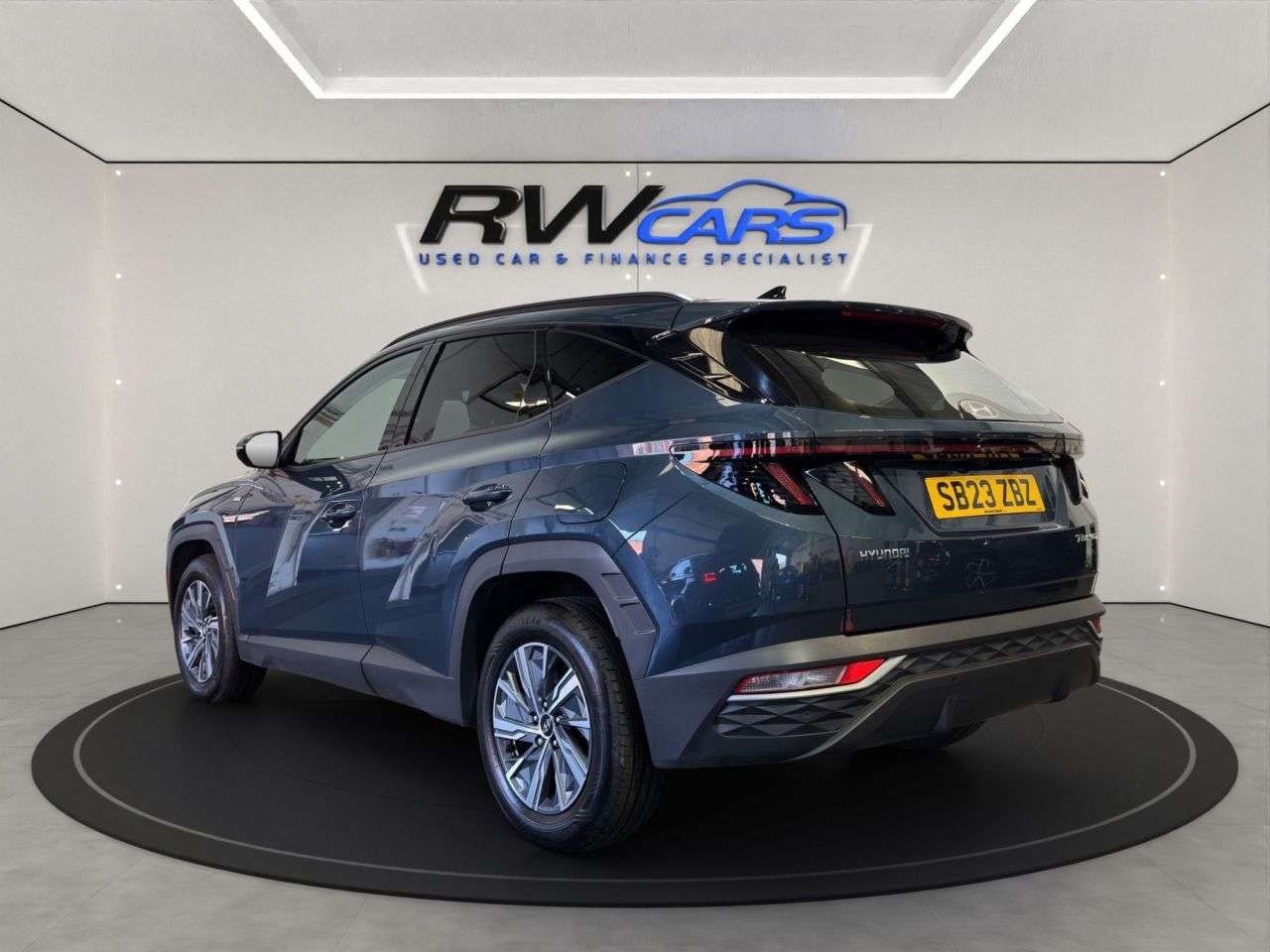 A 2023 HYUNDAI TUCSON 1.6 T-GDi MHEV SE Connect SUV 5dr Petrol Hybrid DCT Euro 6 (s/s) (150 ps) A 2023 HYUNDAI TUCSON 1.6 T-GDi MHEV SE Connect SUV 5dr Petrol Hybrid DCT Euro 6 (s/s) (150 ps)