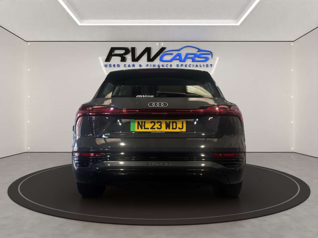 2023 AUDI Q8 E-TRON 2023 AUDI Q8 E-TRON