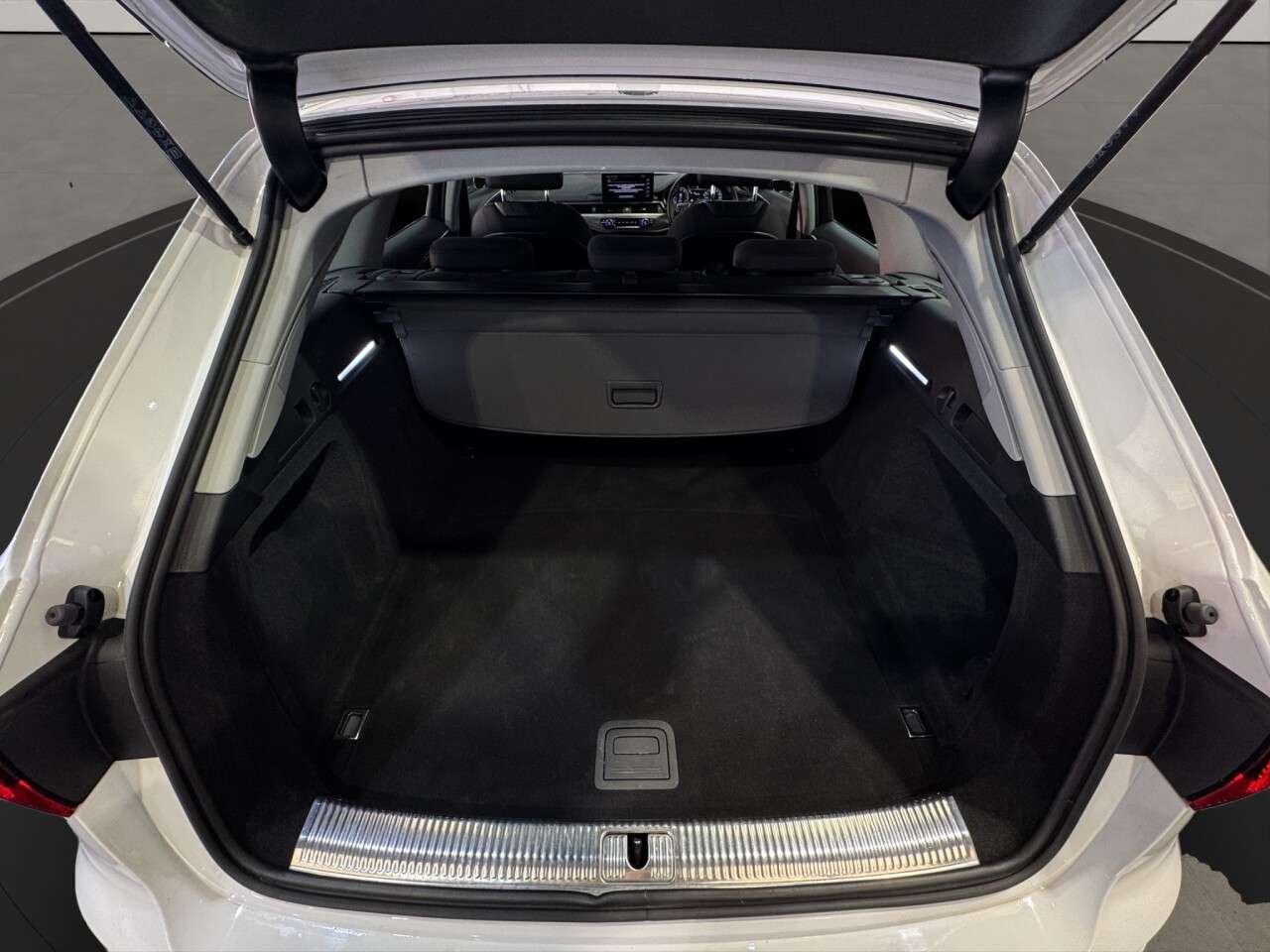 2023 AUDI A4 AVANT 2023 AUDI A4 AVANT